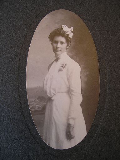 Aunt Jennie (aunt of Ina, I guess) H.E. Beckwith Studio, Dow